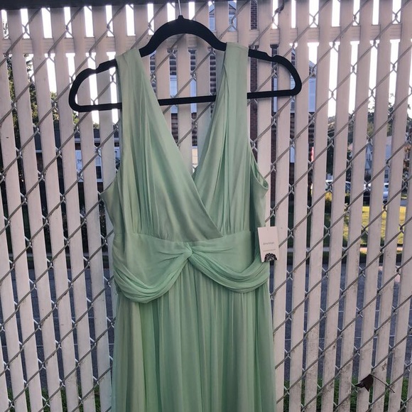 Cute long candy apple green dress - Picture 1 of 1